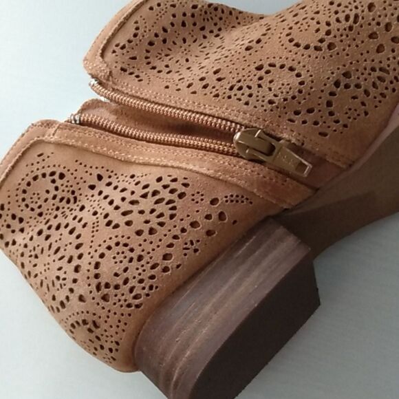 NWOT‎ WMNS GB Girls cognac leather upper - Picture 8 of 15